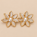 Ivory Pearl Bloom
